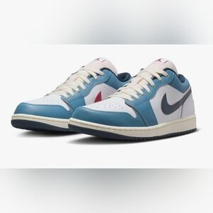 Air Jordan 1 Low SE “White/Aegean Storm/Armory Navy” NIB Mens Siz 8.5